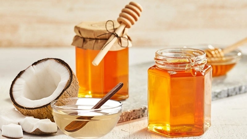 Mật ong và dầu dừa là 2 nguyên liệu giúp làm trắng da tại nhà