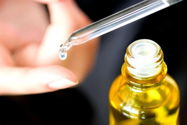 Dầu khoáng phù hợp với người có da khô