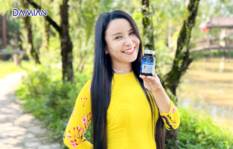 Sau 3 tháng uống Damian da chị Thanh Nhàn trắng hồng rạng rỡ mờ nám tàn nhang