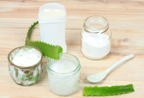 Baking soda và nha đam