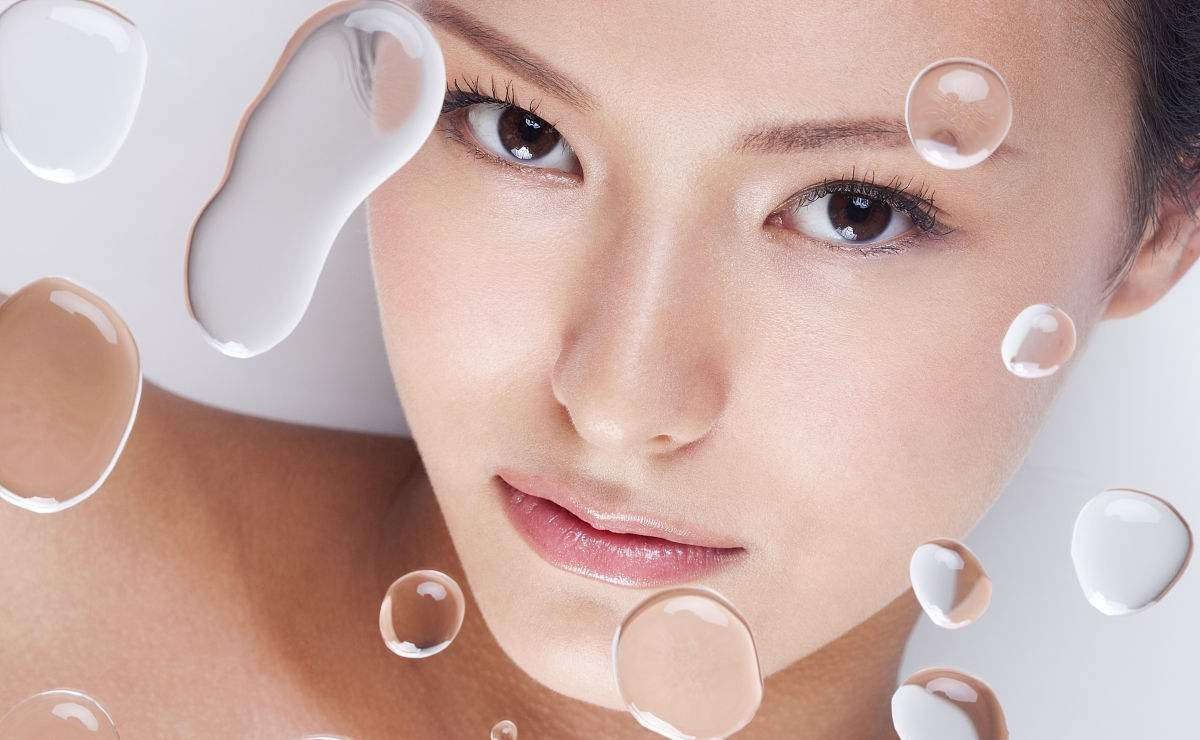 Tại sao dưỡng ẩm là bước quan trọng trong chăm sóc da